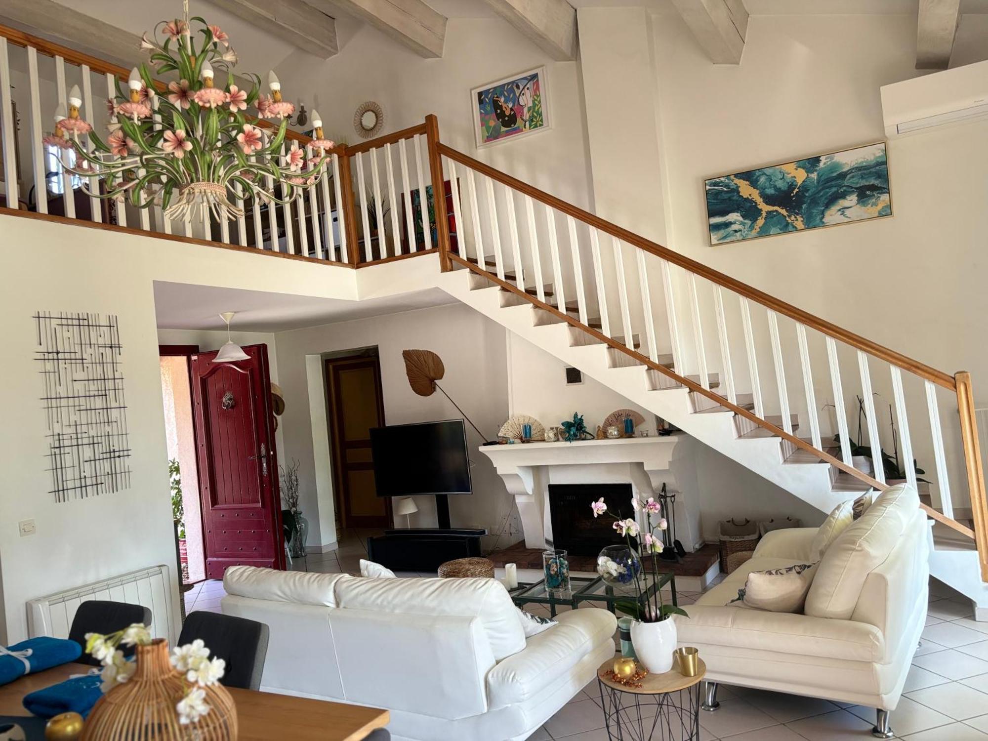 Charmante Villa Familiale ว็องส์ ภายนอก รูปภาพ