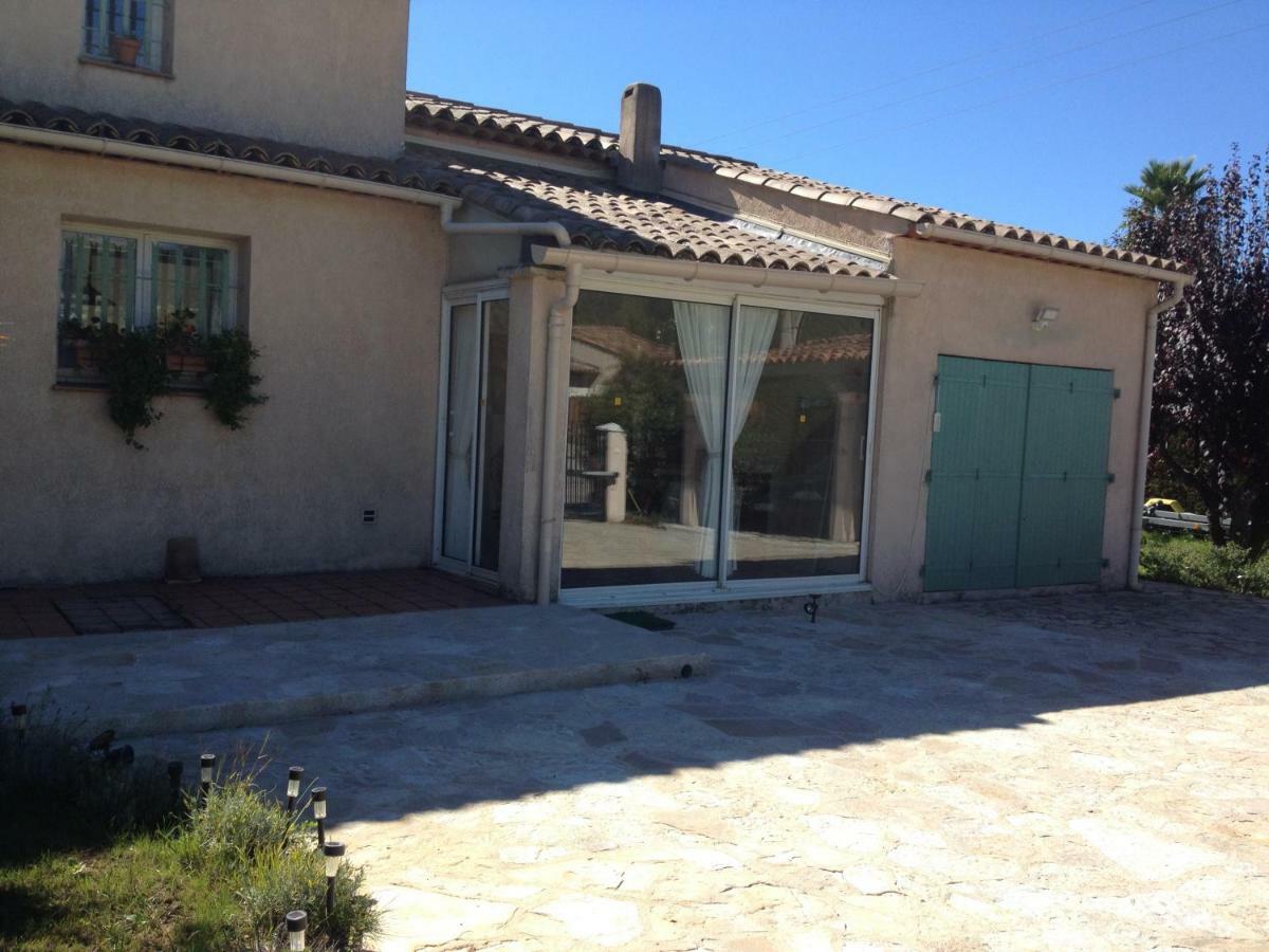 Charmante Villa Familiale ว็องส์ ภายนอก รูปภาพ